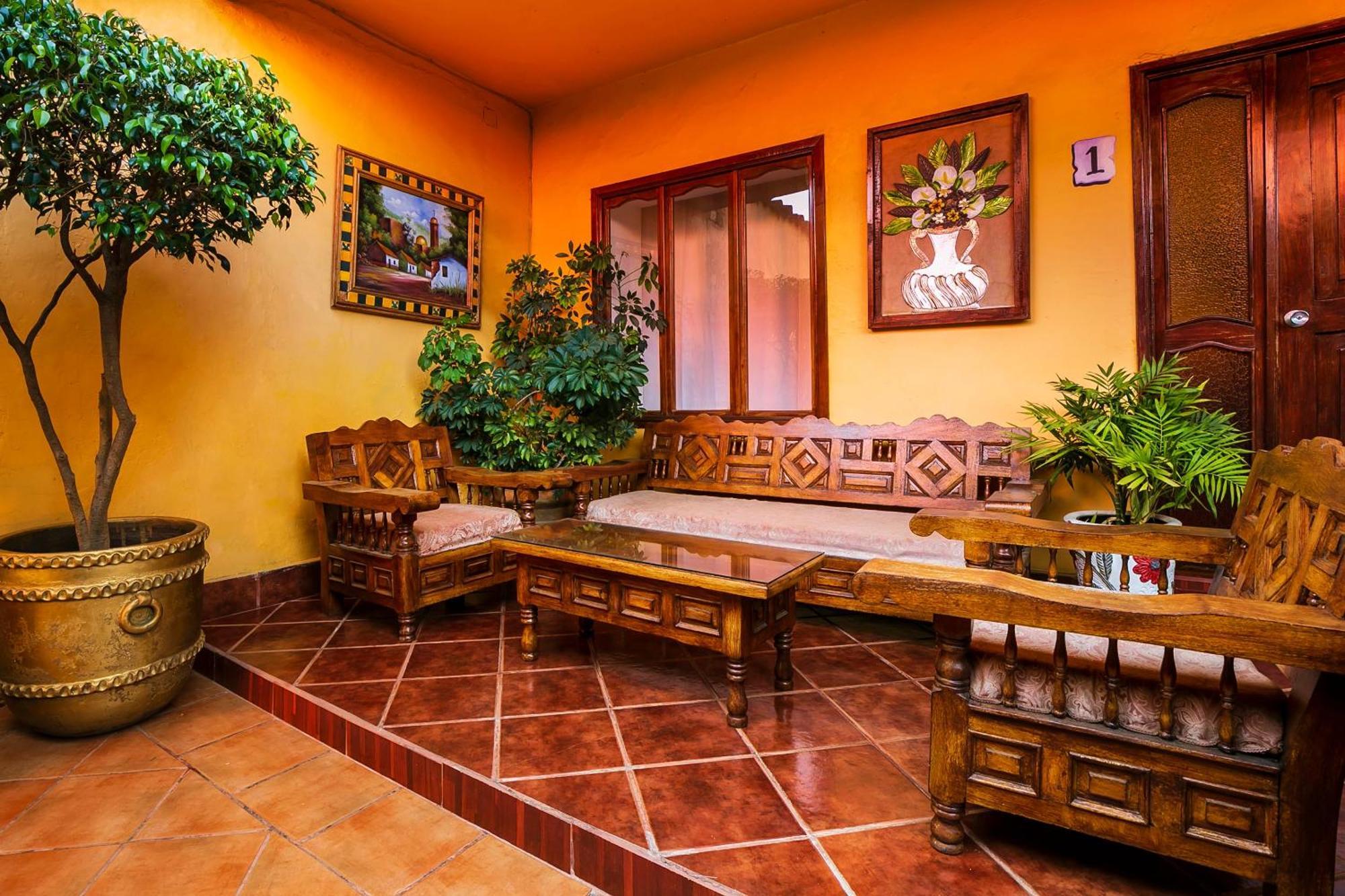 Oyo Posada De Los Angeles, Pátzcuaro מראה חיצוני תמונה