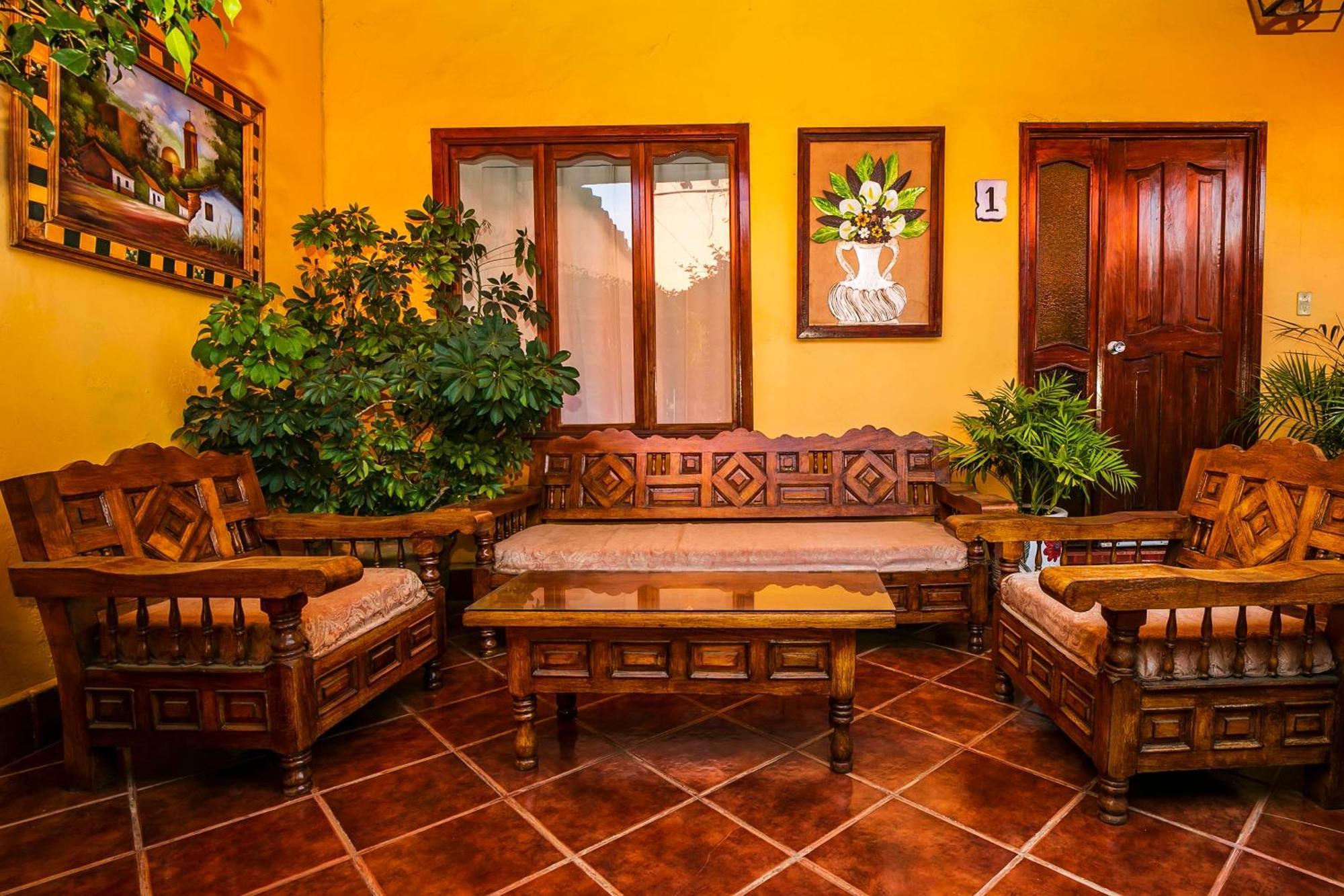 Oyo Posada De Los Angeles, Pátzcuaro מראה חיצוני תמונה
