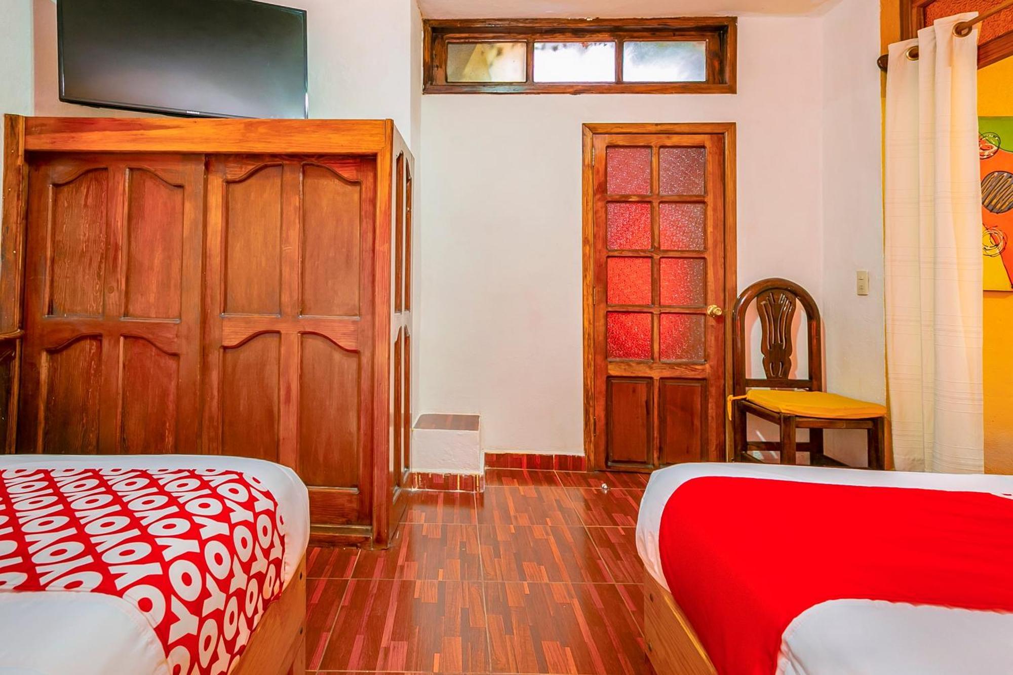 Oyo Posada De Los Angeles, Pátzcuaro מראה חיצוני תמונה